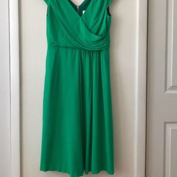 Kate Spade Lucia Crepe Dress in Kelly Green - Picture 2 of 5